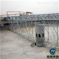 周邊轉動刮吸泥結構及工作原理 